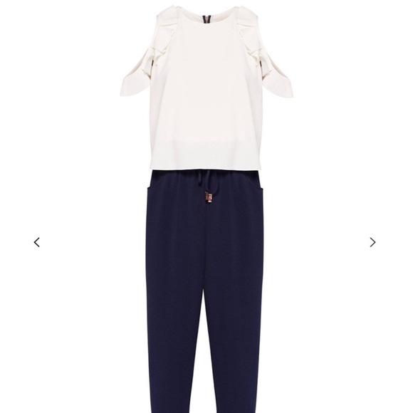 NWOT Ted Baker Cold Shoulder Jumpsuit,
Navy/White Size US 8 - Picture 7 of 16